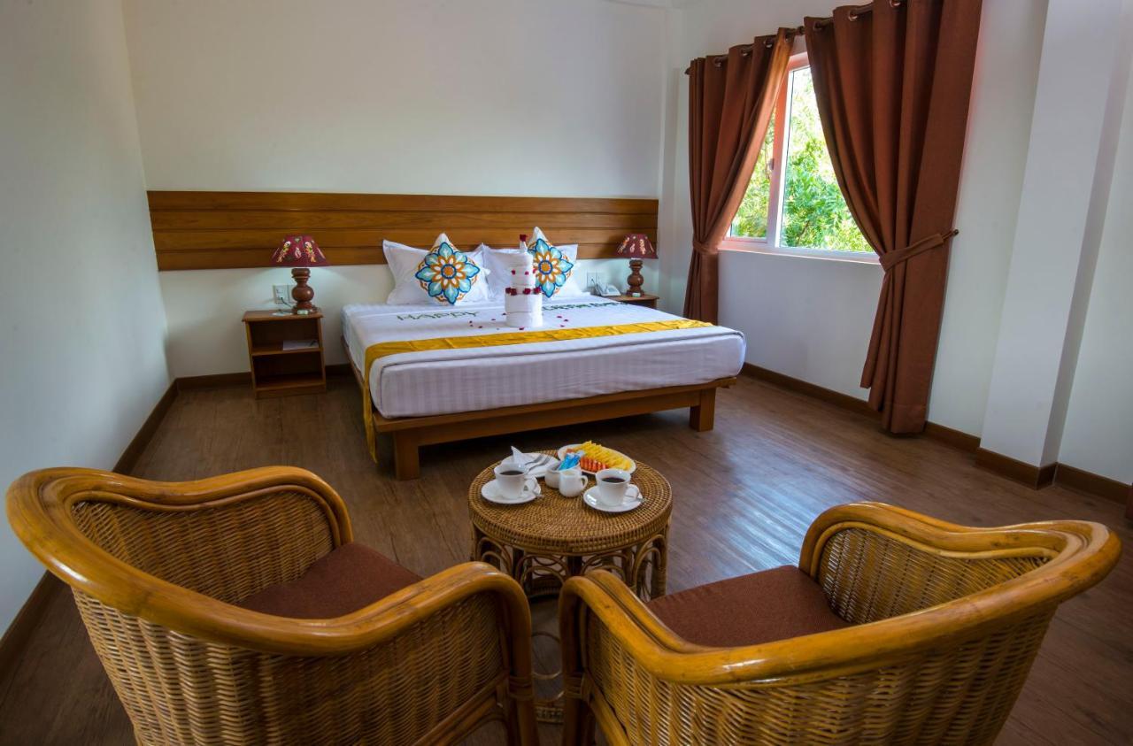 Royal Aykare Lodge باغان المظهر الخارجي الصورة