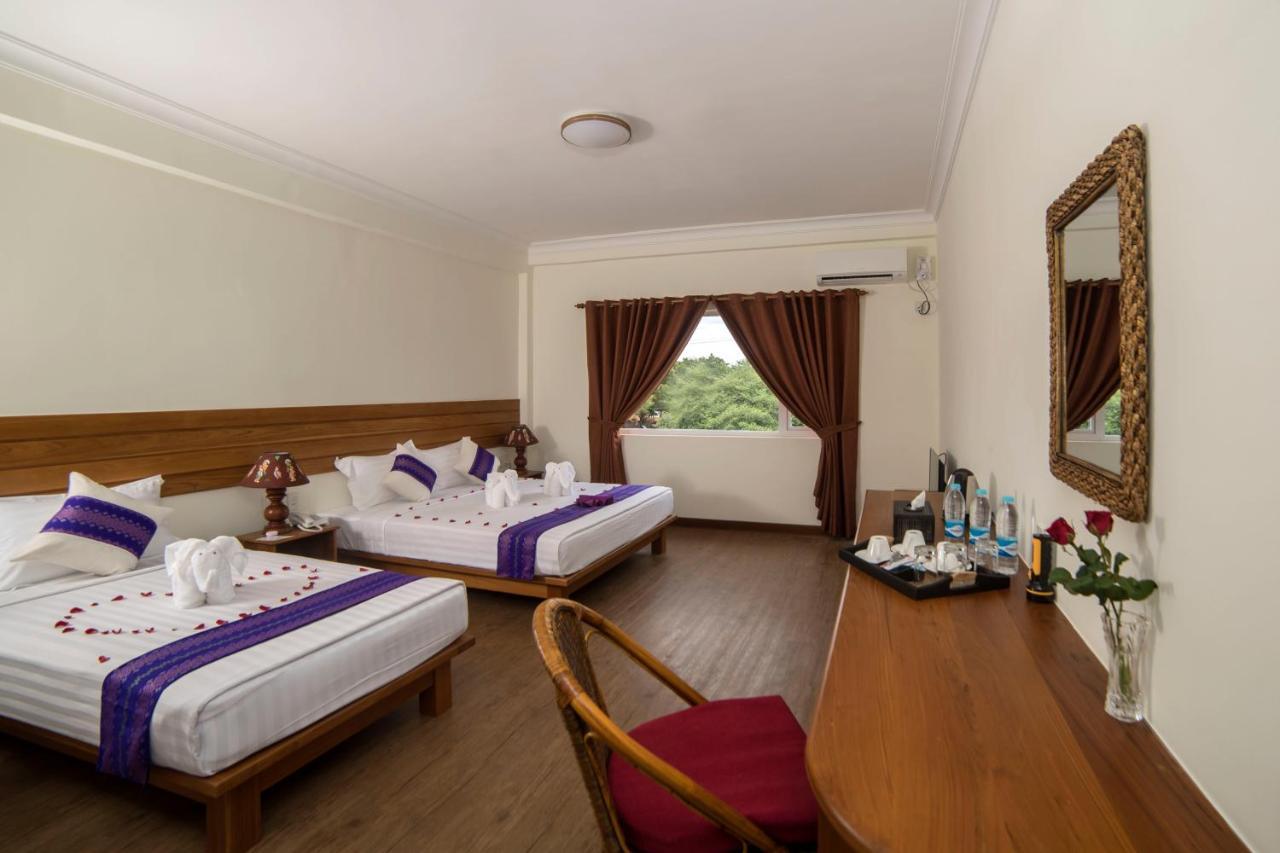 Royal Aykare Lodge باغان المظهر الخارجي الصورة
