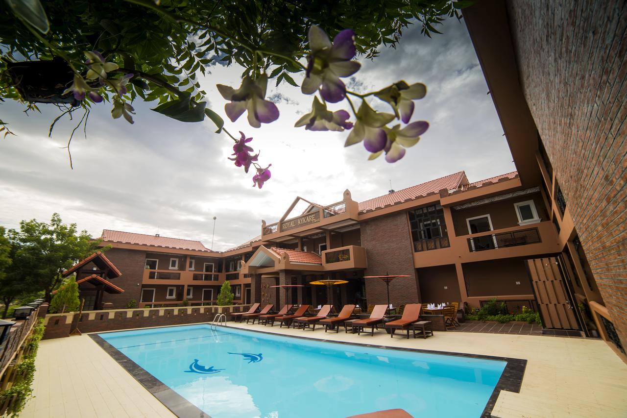 Royal Aykare Lodge باغان المظهر الخارجي الصورة