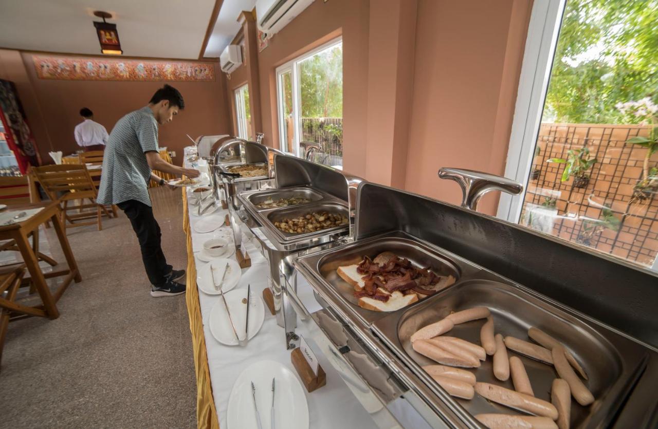Royal Aykare Lodge باغان المظهر الخارجي الصورة